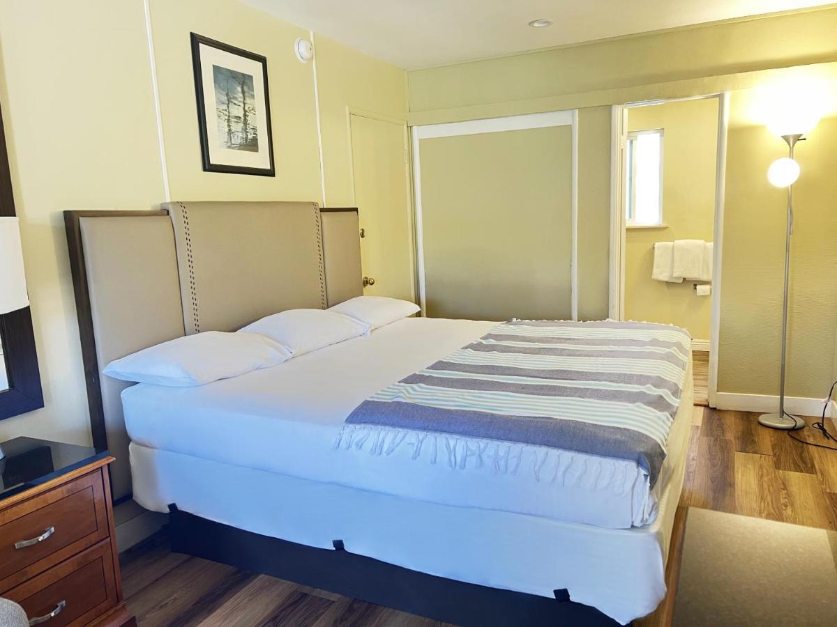 Hotel Omeo Big Bear 4*
