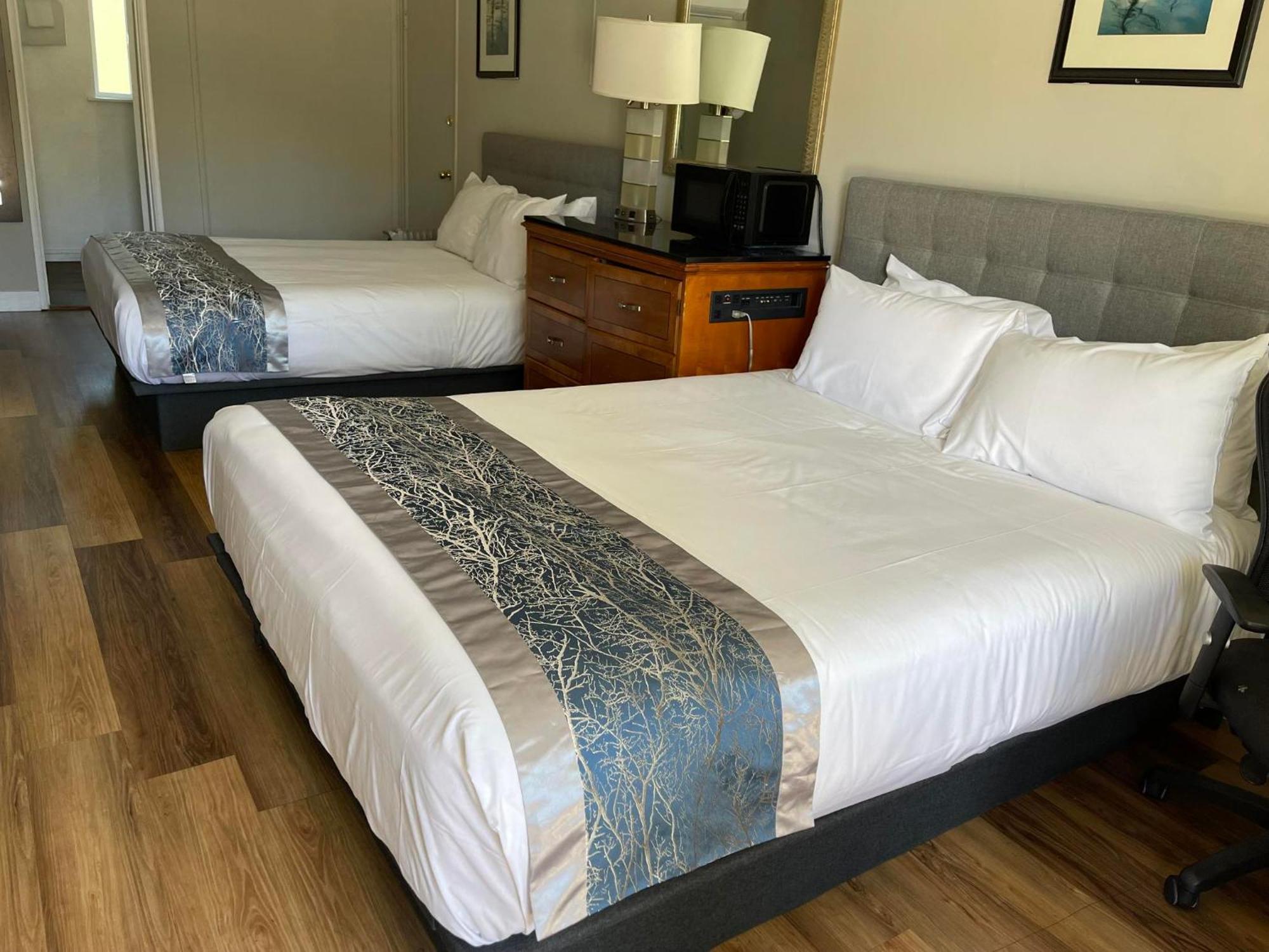 Hotel Omeo Big Bear