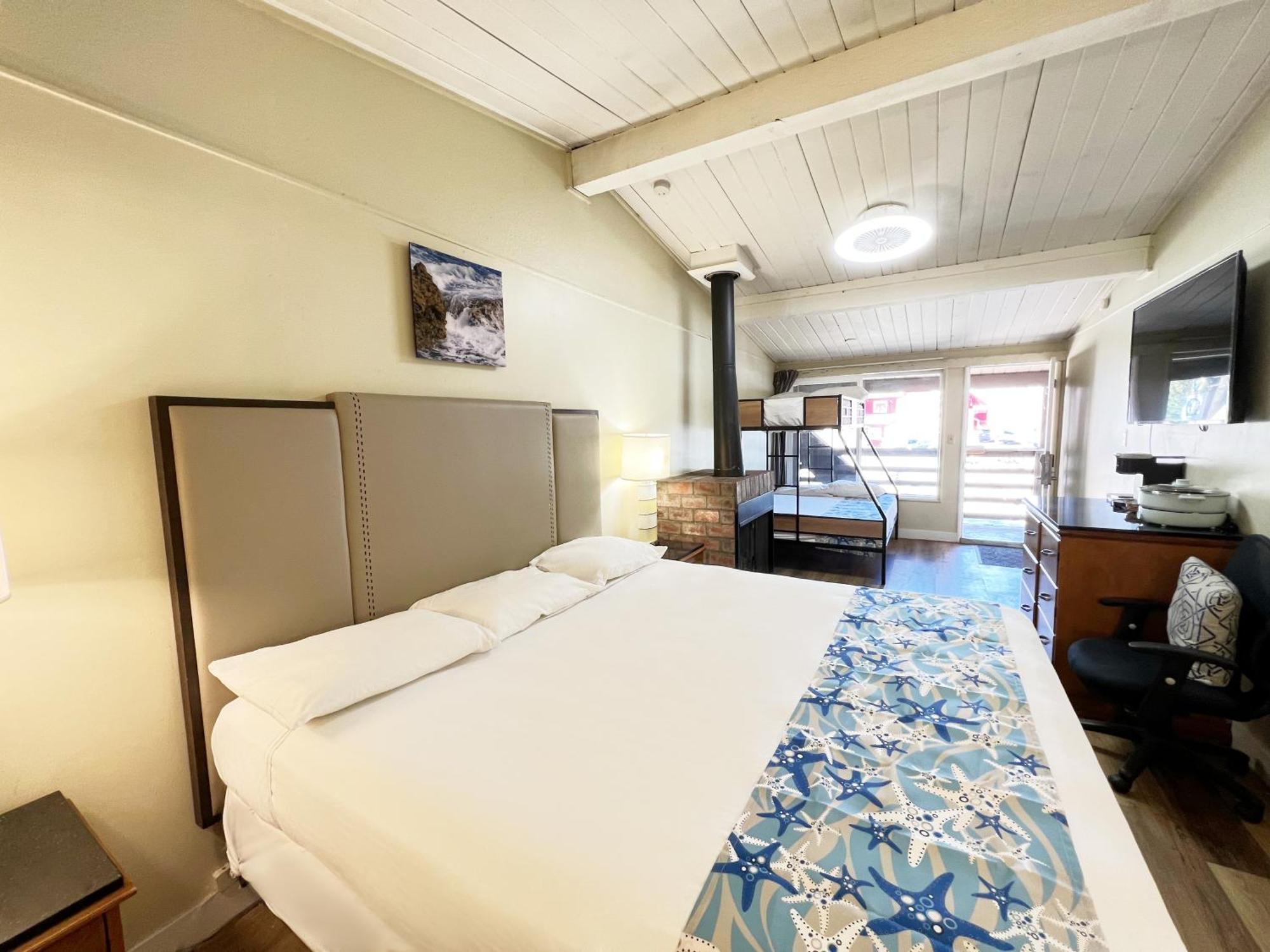 Hotel Omeo Big Bear 4*
