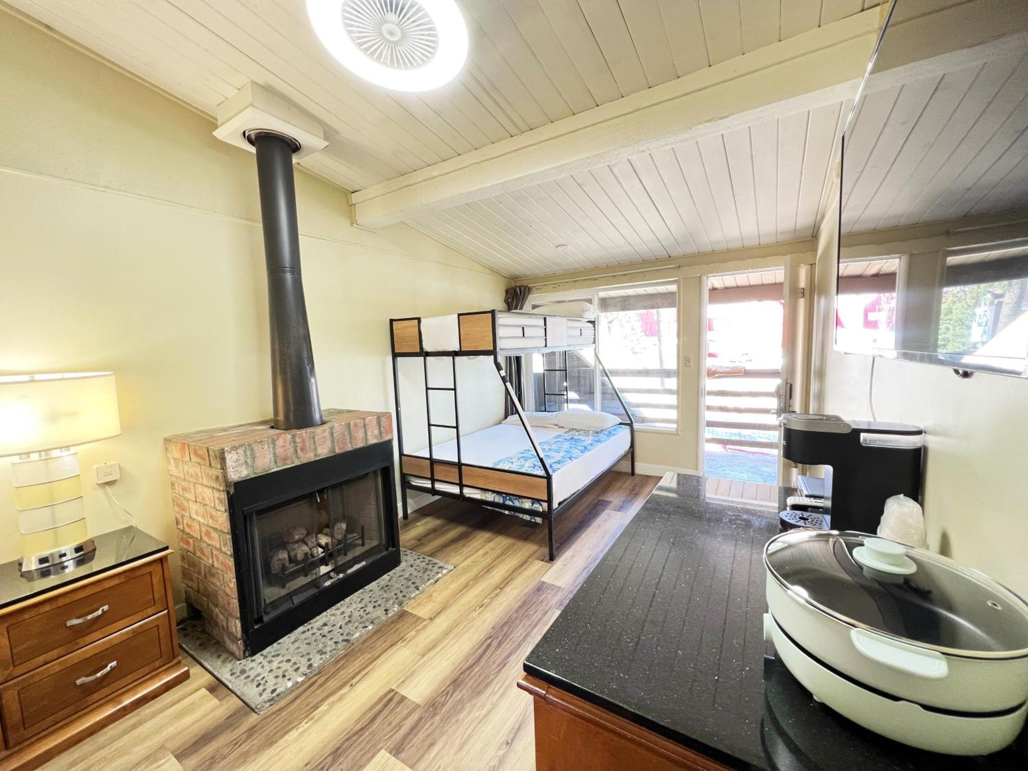 Hotel Omeo Big Bear